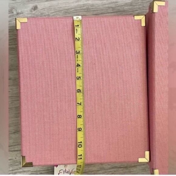 NWT Set of 2 pink storage Boxes - Picture 5 of 10